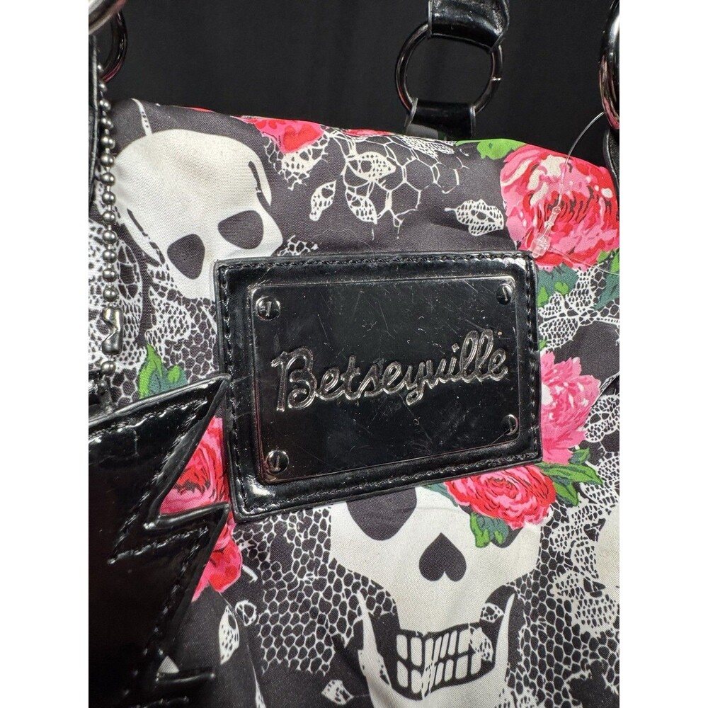 Y2K Betsey Johnson Betseyville Bag Skull Roses Studded Pink Whimsy Goth - Picture 7 of 10